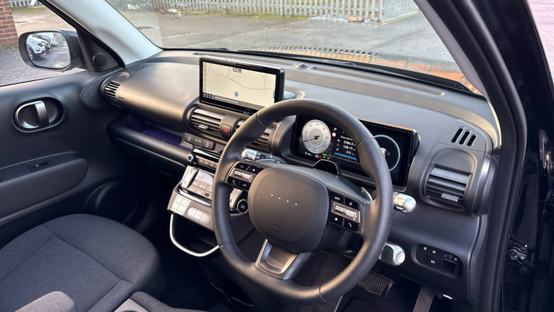 Hyundai INSTER 85kW 02 49kWh 5dr Auto Electric Hatchback